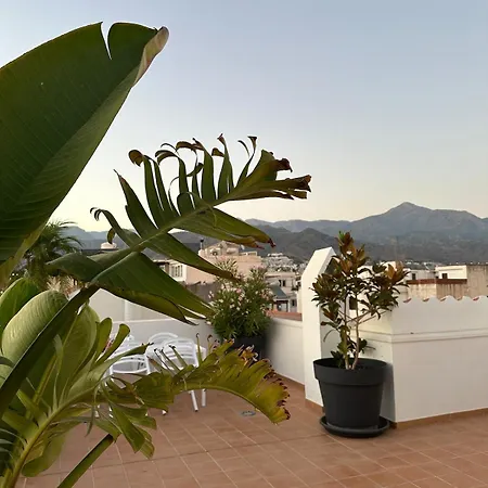 Apartment Balcones De Nerja, 5 Minutos De Balcon De Europa *